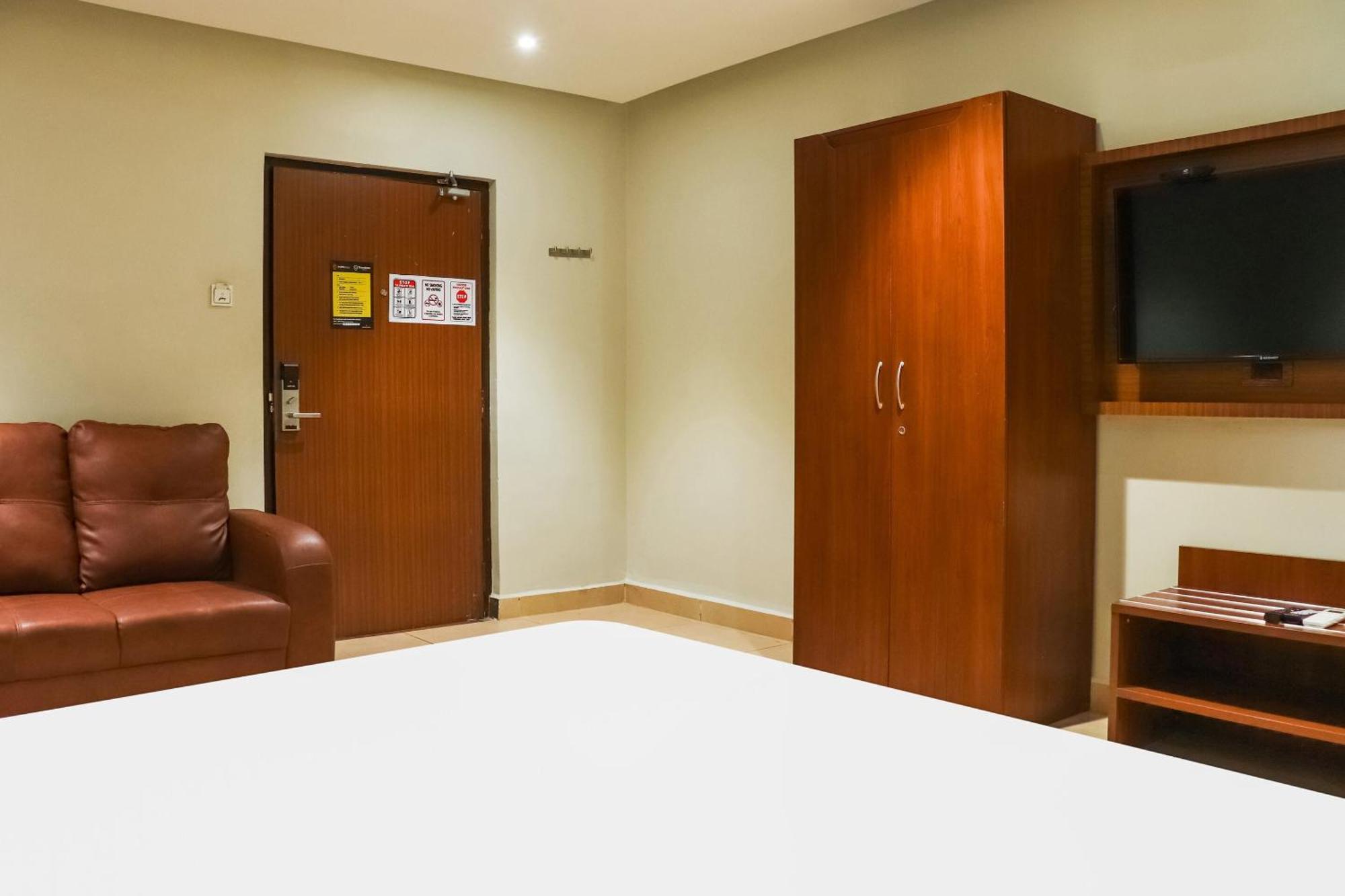 Collection O Kk Trends Hotel Vijayawada Exterior photo