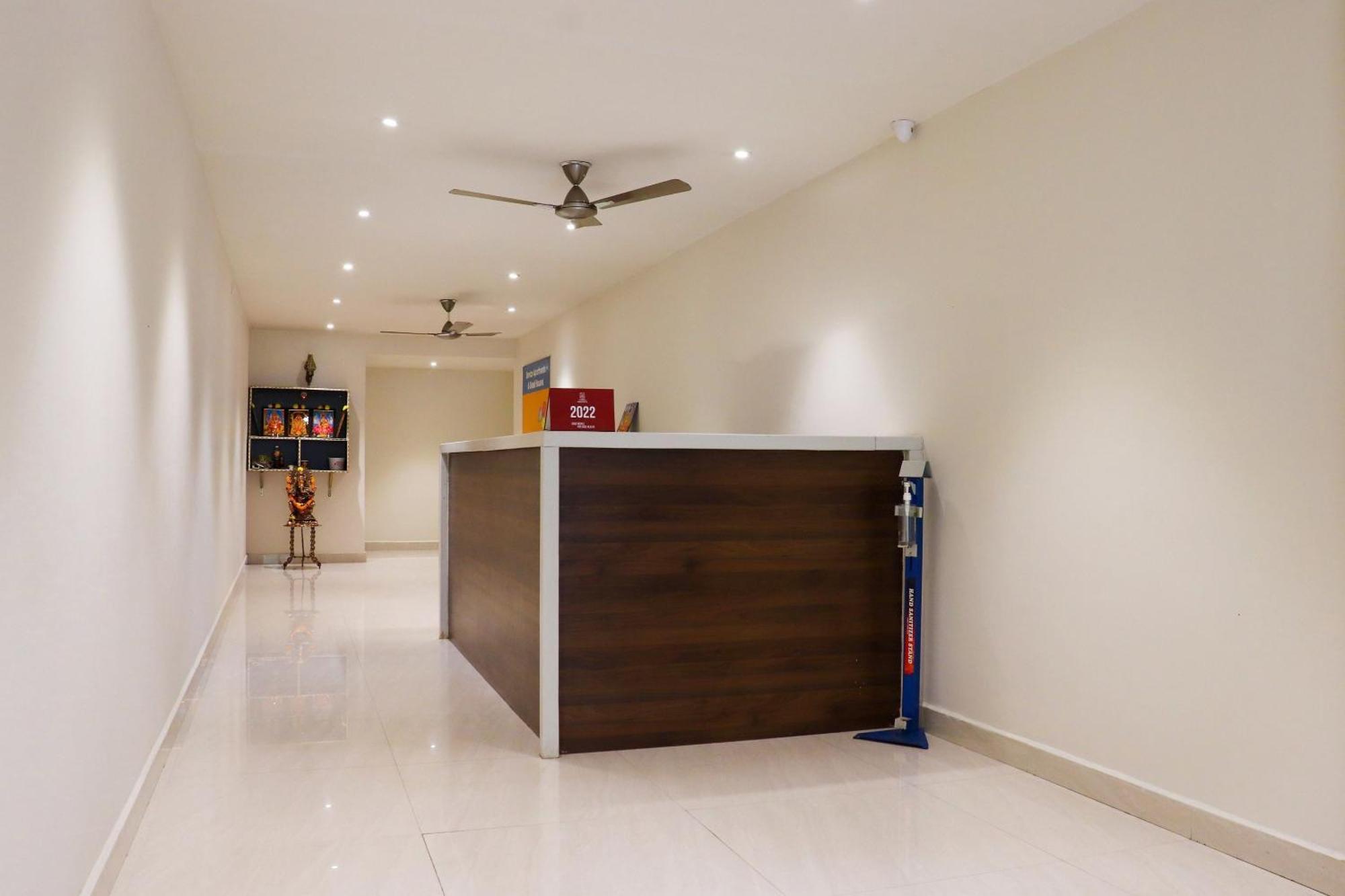 Collection O Kk Trends Hotel Vijayawada Exterior photo