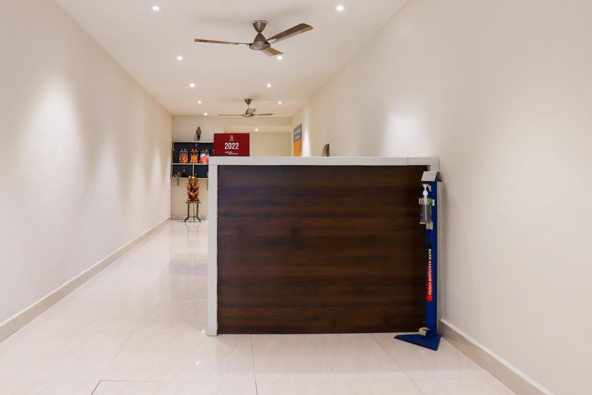 Collection O Kk Trends Hotel Vijayawada Exterior photo